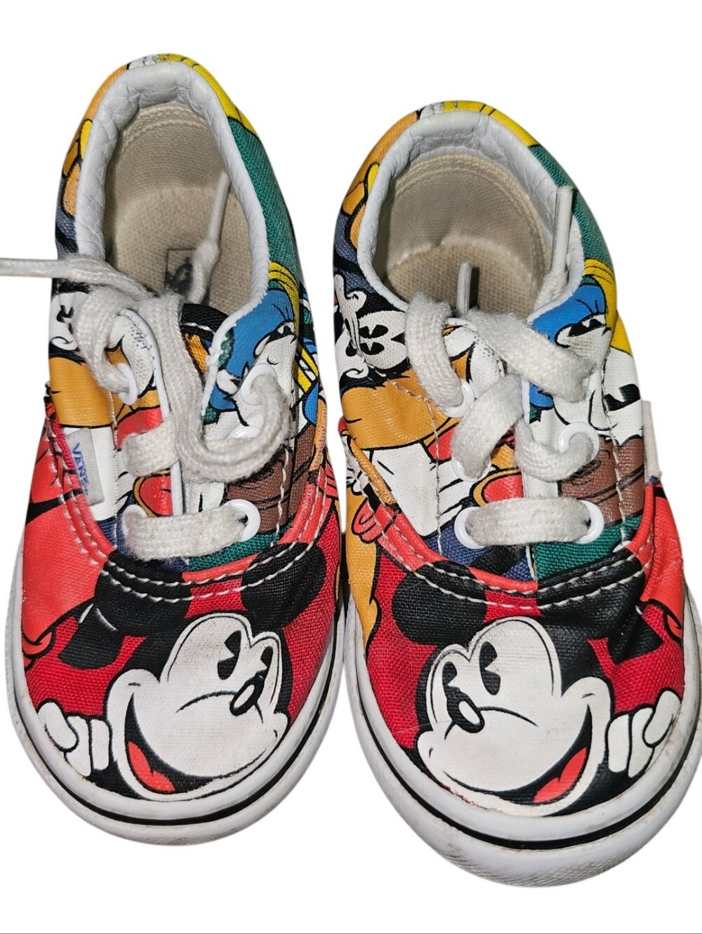 Disney Kids' Mickey Mouse Multicolor Canvas Sneakers